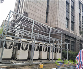 上海復旦大學空調室外機組隔聲罩施工中