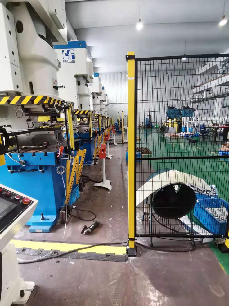 沖床,沖壓機